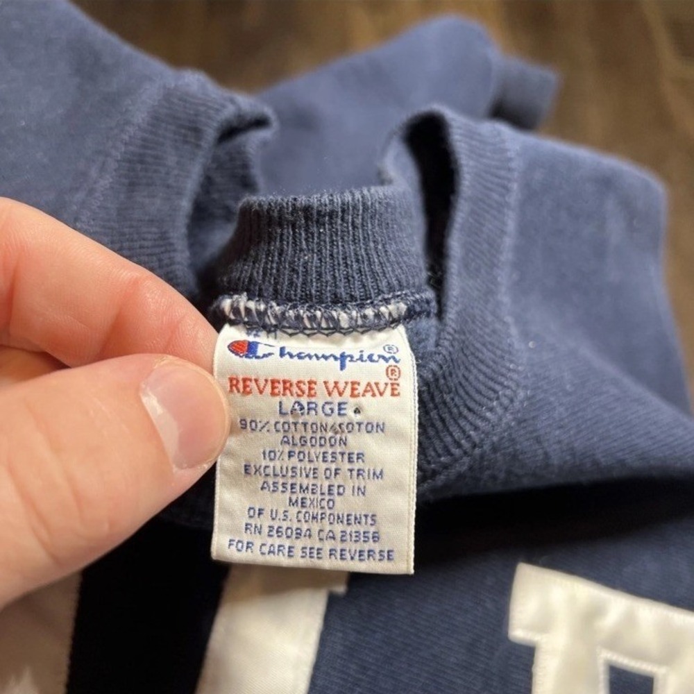 Vintage 90s Yale University Champion Reverse Weave Crewneck Sweatshirt Large - Picture 3 of 6
